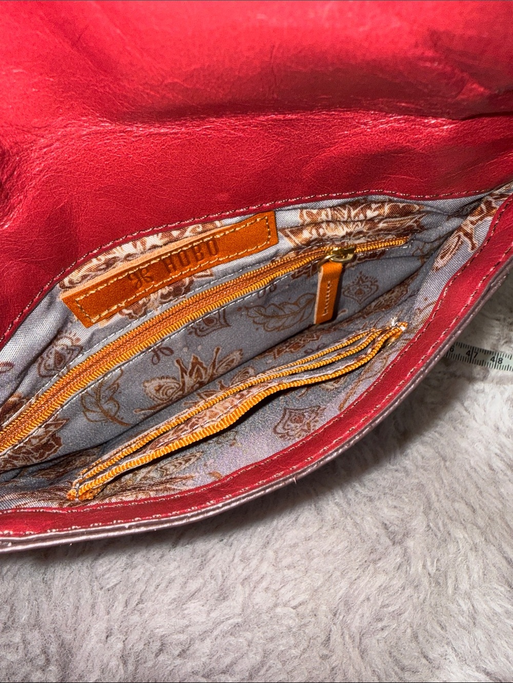 HOBO Red Leather Crossbody Bag with Front Zip - Picture 6 of 7